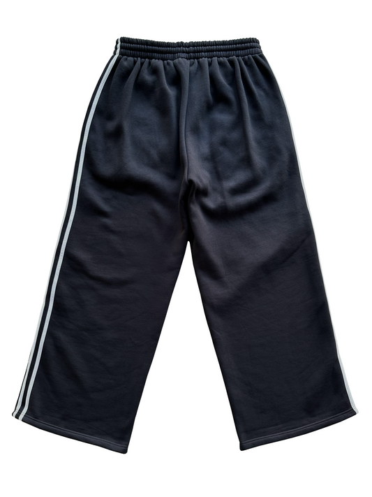 'Illusive Guardian' Sweatpants - Black