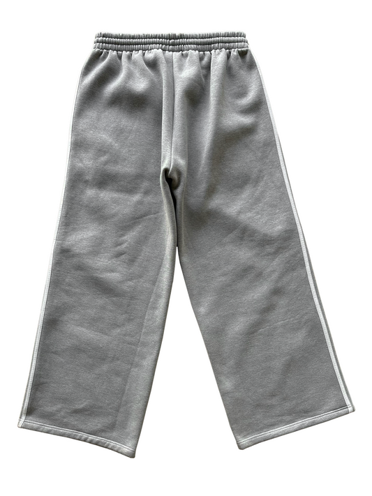 'Illusive Guardian' Sweatpants - Gray