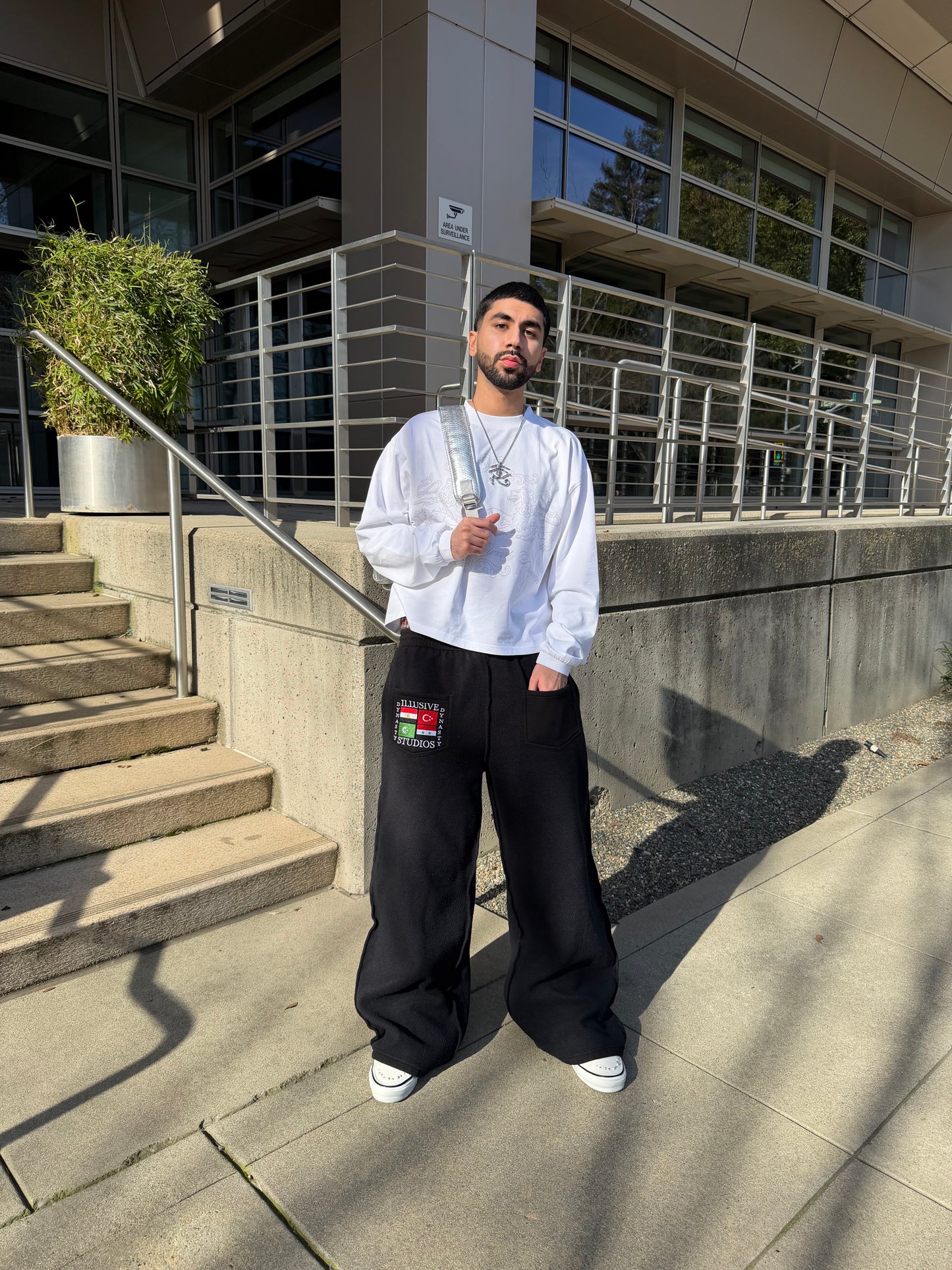 'Illusive Dynasty' Inside Out Sweatpants - Black