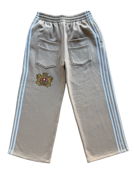 'Illusive Guardian' Sweatpants - Cream