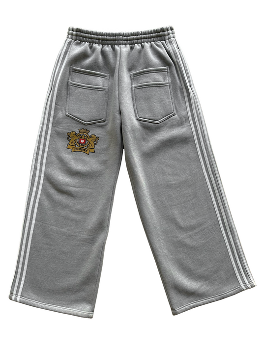 'Illusive Guardian' Sweatpants - Gray